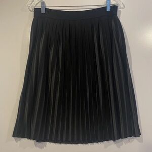 NWT Bailey 44 Black Gray Pleated Pull On Skirt Career Womens Size Small (849)